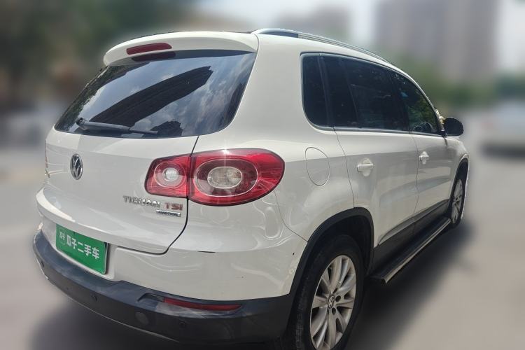 Used Volkswagen Tiguan 2012 2.0 TSI Automatic All-Wheel Drive Flagship Edition Rear Right 45 Deg
