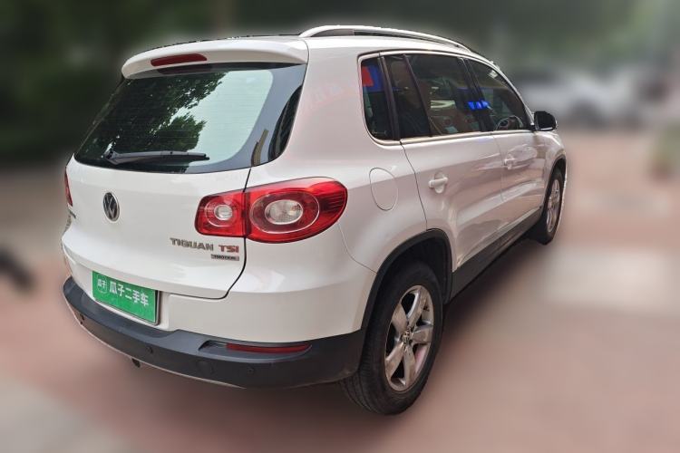 Used Volkswagen Tiguan 2012 2.0 TSI Automatic All-Wheel Drive Elite Edition Rear Right 45 Deg