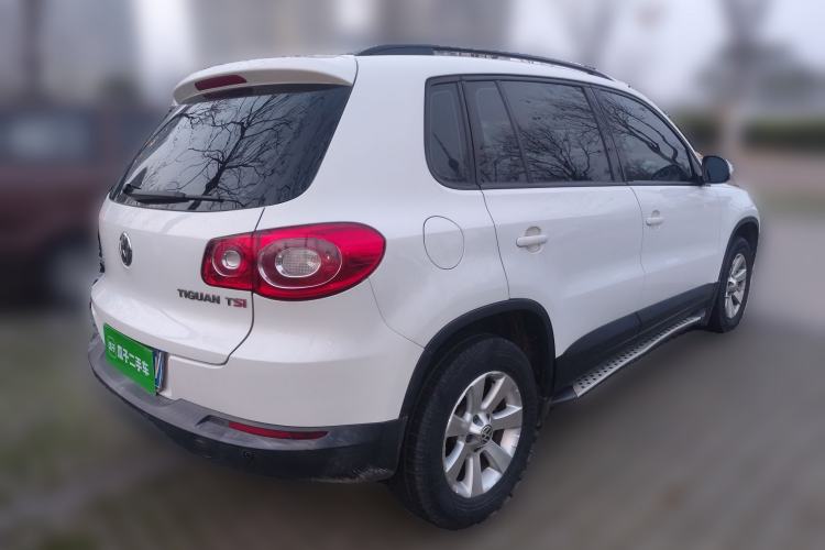 Used Volkswagen Tiguan 2012 1.8TSI Automatic Two-Wheel Drive Trend Edition Rear Right 45 Deg