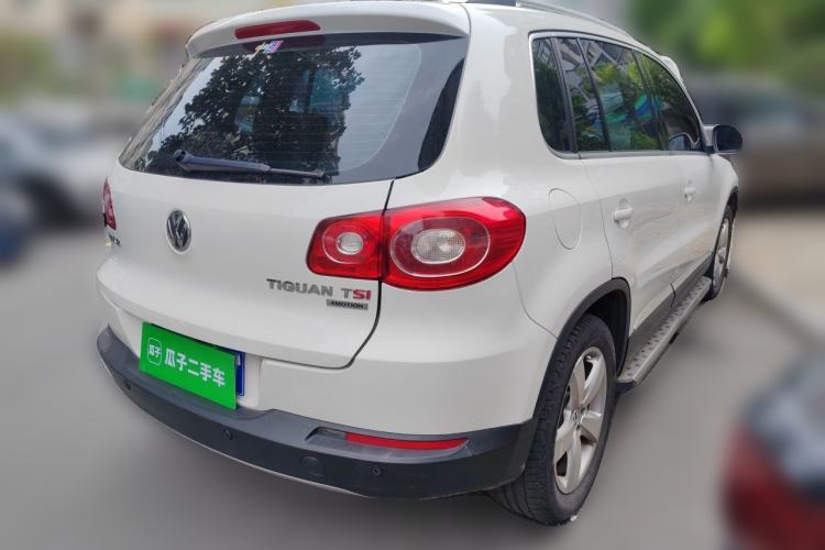 Used Volkswagen Tiguan 2012 1.8TSI Automatic All-Wheel Drive Elite Edition Rear Right 45 Deg