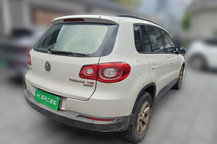 Used Volkswagen Tiguan 2012 1.8TSI Automatic All-Wheel Drive Fashion Edition Rear Right 45 Deg