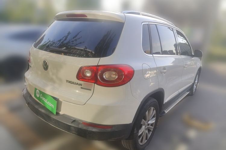Used Volkswagen Tiguan 2012 2.0 TSI Automatic All-Wheel Drive Flagship Edition Rear Right 45 Deg