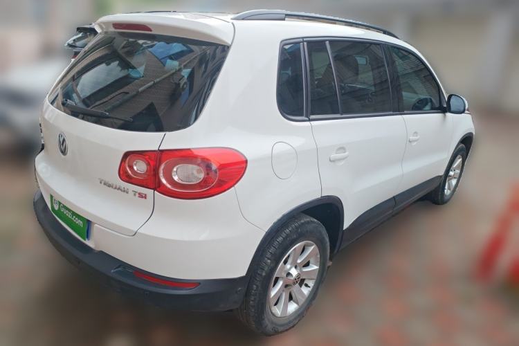 Used Volkswagen Tiguan 2012 1.8TSI Automatic Two-Wheel Drive Trend Edition Rear Right 45 Deg