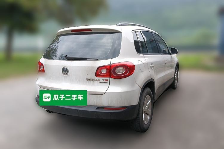 Used Volkswagen Tiguan 2012 1.8TSI Automatic All-Wheel Drive Fashion Edition Rear Right 45 Deg