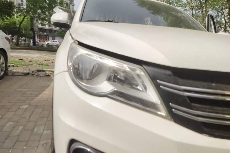 Used Volkswagen Tiguan 2012 1.8TSI Automatic Two-Wheel Drive Elite Edition Right Front Headlight