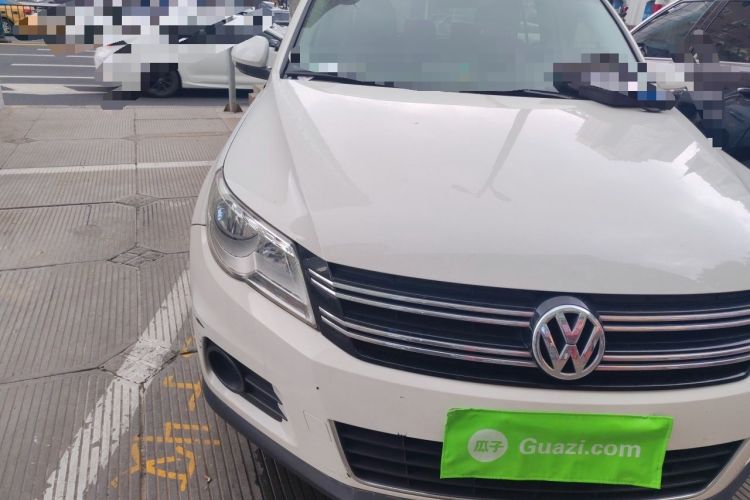 Used Volkswagen Tiguan 2012 1.8TSI Automatic All-Wheel Drive Fashion Edition Right Front Headlight