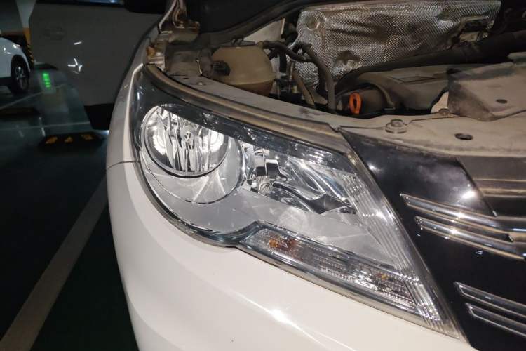 Used Volkswagen Tiguan 2012 1.8TSI Automatic All-Wheel Drive Fashion Edition Right Front Headlight