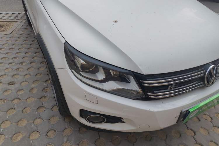 Used Volkswagen Tiguan 2012 2.0 TSI Luxury Edition Right Front Headlight
