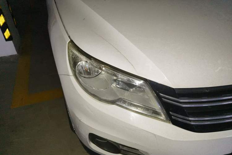Used Volkswagen Tiguan 2012 1.8TSI Automatic Two-Wheel Drive Trend Edition Right Front Headlight