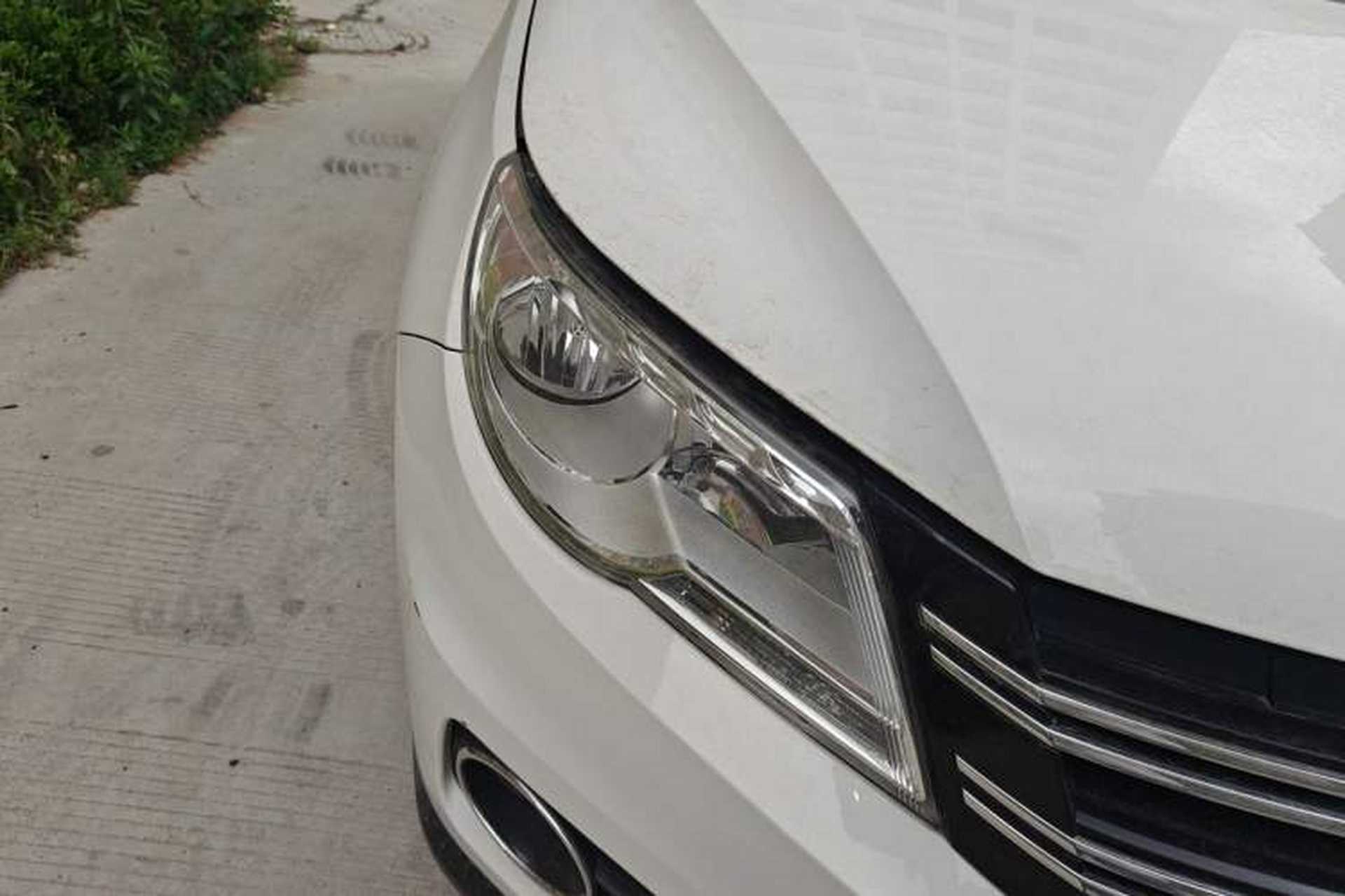 Used Volkswagen Tiguan 2012 1.8TSI Automatic Two-Wheel Drive Elite Edition Right Front Headlight