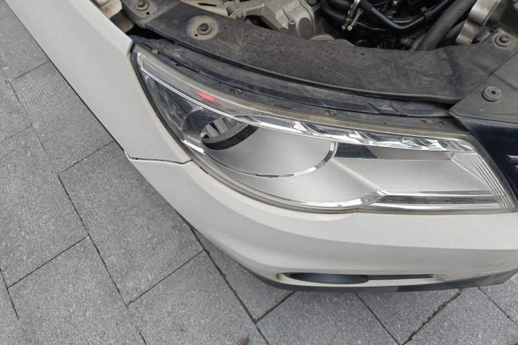 Used Volkswagen Tiguan 2012 1.8TSI Automatic All-Wheel Drive Fashion Edition Right Front Headlight