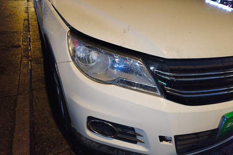 Used Volkswagen Tiguan 2012 1.8TSI Automatic Two-Wheel Drive Elite Edition Right Front Headlight