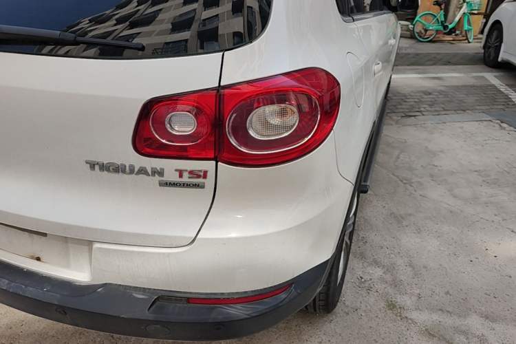 Used Volkswagen Tiguan 2012 2.0 TSI Automatic All-Wheel Drive Flagship Edition Right Rear Taillight