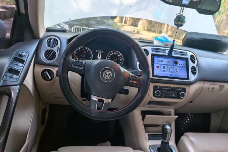 Used Volkswagen Tiguan 2012 1.8TSI Automatic All-Wheel Drive Elite Edition Steering Wheel