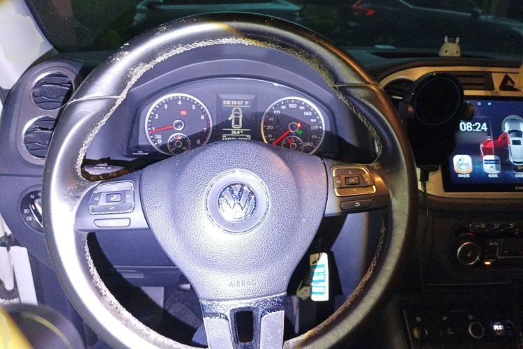 Used Volkswagen Tiguan 2012 1.8TSI Automatic Two-Wheel Drive Elite Edition Steering Wheel
