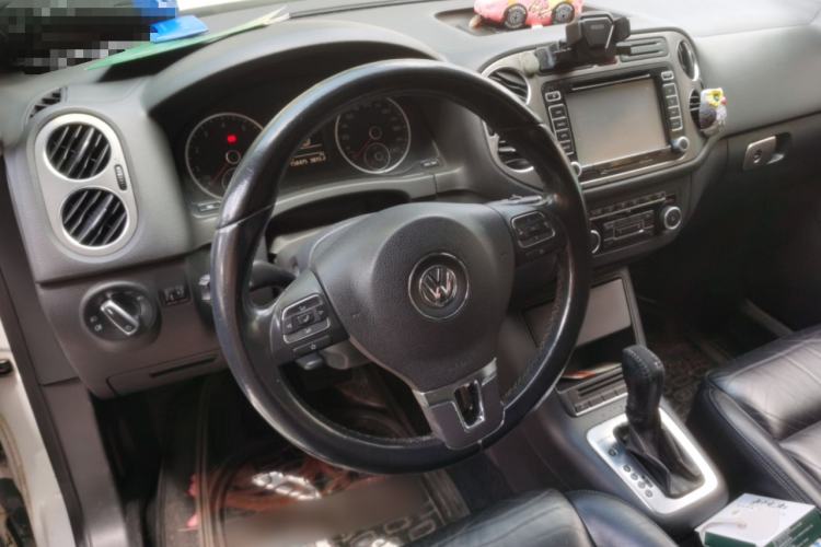 Used Volkswagen Tiguan 2012 1.8TSI Automatic All-Wheel Drive Elite Edition Steering Wheel