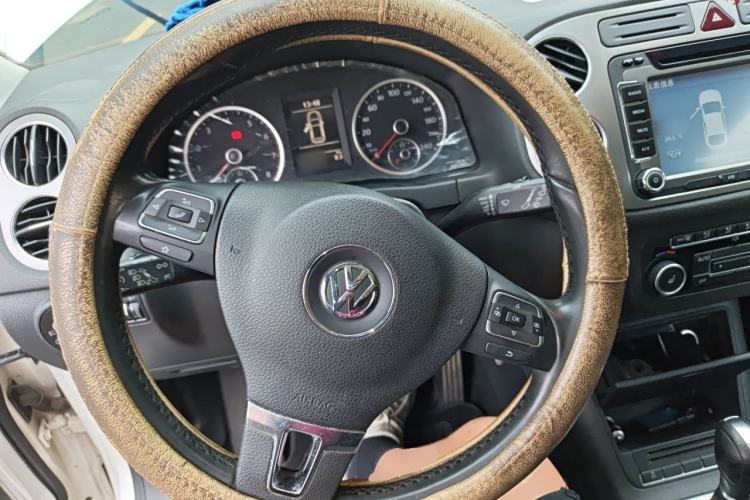 Used Volkswagen Tiguan 2012 1.8TSI Automatic All-Wheel Drive Elite Edition Steering Wheel