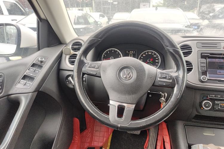 Used Volkswagen Tiguan 2012 1.8TSI Automatic Two-Wheel Drive Elite Edition Steering Wheel
