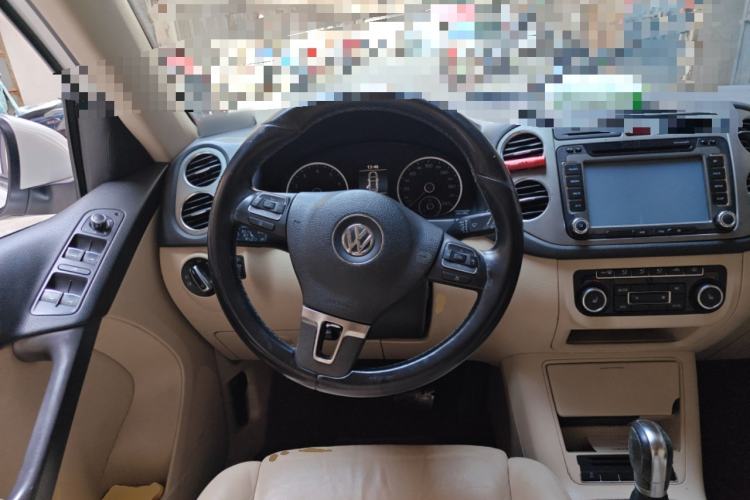 Used Volkswagen Tiguan 2012 1.8TSI Automatic All-Wheel Drive Elite Edition Steering Wheel