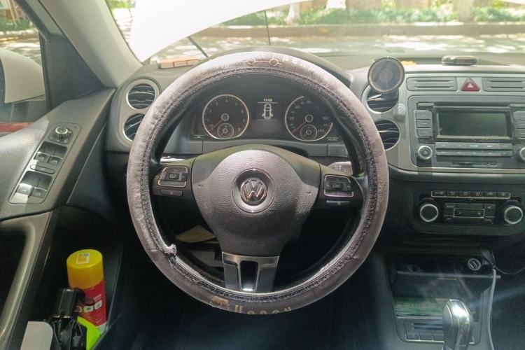 Used Volkswagen Tiguan 2012 1.8TSI Automatic Two-Wheel Drive Trend Edition Steering Wheel