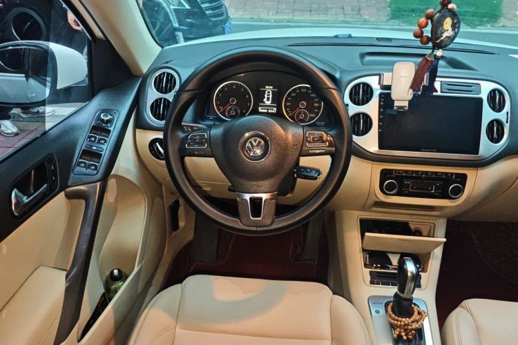 Used Volkswagen Tiguan 2012 1.8TSI Automatic All-Wheel Drive Fashion Edition Steering Wheel