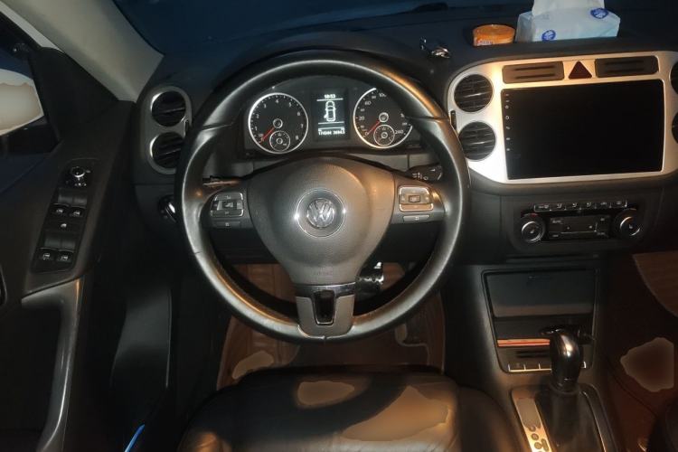 Used Volkswagen Tiguan 2012 1.8TSI Automatic All-Wheel Drive Elite Edition Steering Wheel