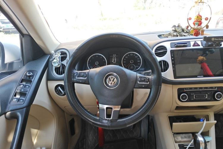 Used Volkswagen Tiguan 2012 1.8TSI Automatic Two-Wheel Drive Elite Edition Steering Wheel