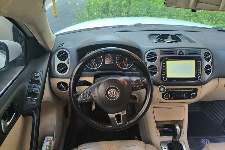 Used Volkswagen Tiguan 2012 1.8TSI Automatic Two-Wheel Drive Elite Edition Steering Wheel