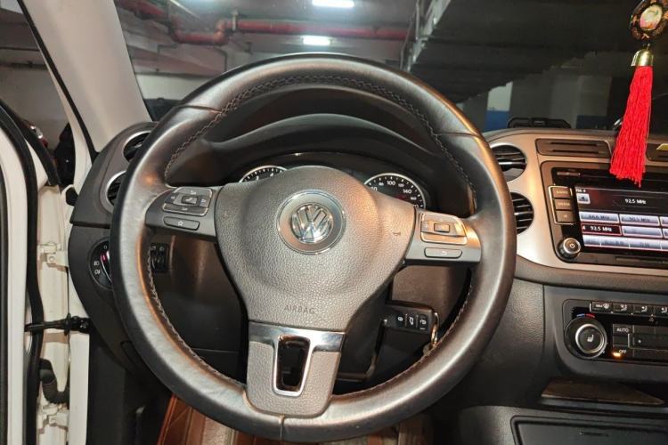 Used Volkswagen Tiguan 2012 1.8TSI Automatic All-Wheel Drive Elite Edition Steering Wheel