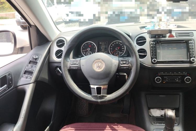 Used Volkswagen Tiguan 2012 1.8TSI Automatic All-Wheel Drive Elite Edition Steering Wheel