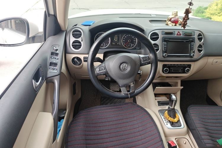 Used Volkswagen Tiguan 2012 1.8TSI Automatic Two-Wheel Drive Elite Edition Steering Wheel