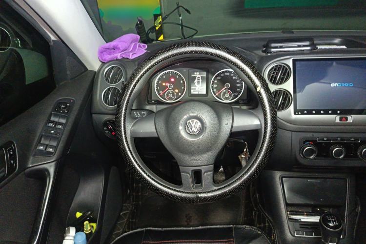 Used Volkswagen Tiguan 2012 1.8TSI Manual Two-Wheel Drive Urban Edition Steering Wheel