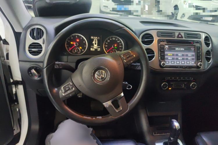 Used Volkswagen Tiguan 2012 1.8TSI Automatic Two-Wheel Drive Elite Edition Steering Wheel