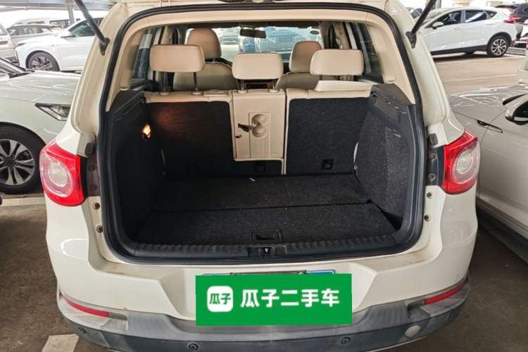 Used Volkswagen Tiguan 2012 1.8TSI Automatic All-Wheel Drive Elite Edition Trunk