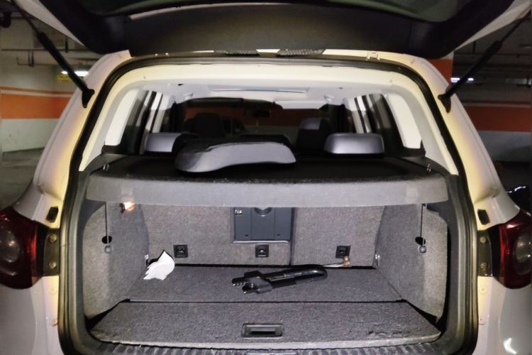 Used Volkswagen Tiguan 2012 1.8TSI Automatic Two-Wheel Drive Elite Edition Trunk
