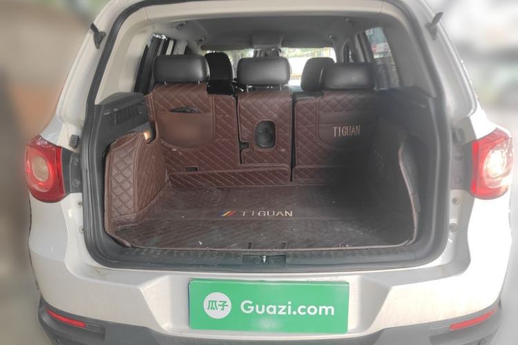 Used Volkswagen Tiguan 2012 1.8TSI Automatic Two-Wheel Drive Trend Edition Trunk