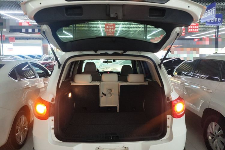 Used Volkswagen Tiguan 2012 1.8TSI Automatic All-Wheel Drive Fashion Edition Trunk