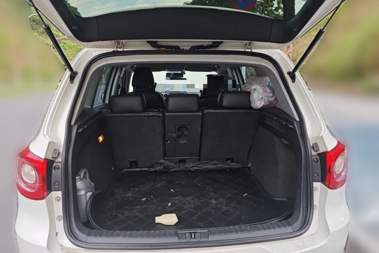 Used Volkswagen Tiguan 2012 1.8TSI Automatic Two-Wheel Drive Urban Edition Trunk