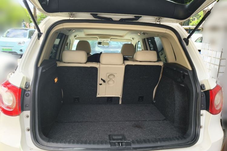 Used Volkswagen Tiguan 2012 1.8TSI Automatic Two-Wheel Drive Elite Edition Trunk