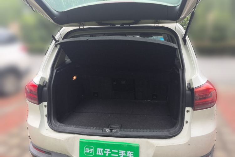 Used Volkswagen Tiguan 2012 1.8TSI Automatic Two-Wheel Drive Elite Edition Trunk