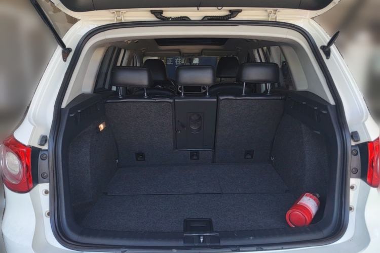 Used Volkswagen Tiguan 2012 1.8TSI Automatic All-Wheel Drive Elite Edition Trunk