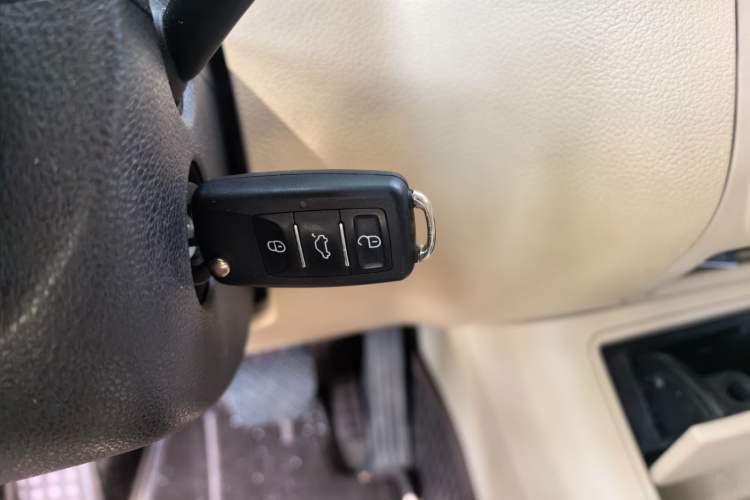 Used Volkswagen Tiguan 2012 1.8TSI Automatic All-Wheel Drive Elite Edition Vehicle Key
