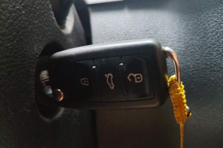 Used Volkswagen Tiguan 2012 2.0 TSI Comfort Edition Vehicle Key