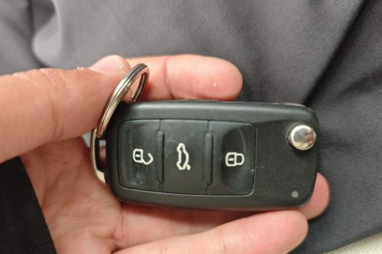 Used Volkswagen Tiguan 2012 2.0 TSI Automatic All-Wheel Drive Flagship Edition Vehicle Key