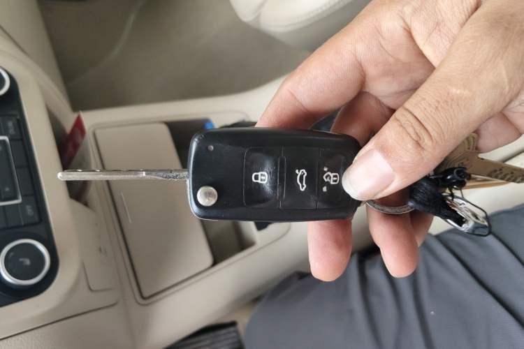 Used Volkswagen Tiguan 2012 1.8TSI Automatic All-Wheel Drive Elite Edition Vehicle Key