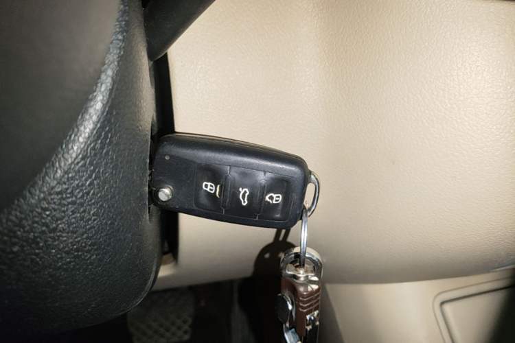 Used Volkswagen Tiguan 2012 1.8TSI Automatic All-Wheel Drive Fashion Edition Vehicle Key