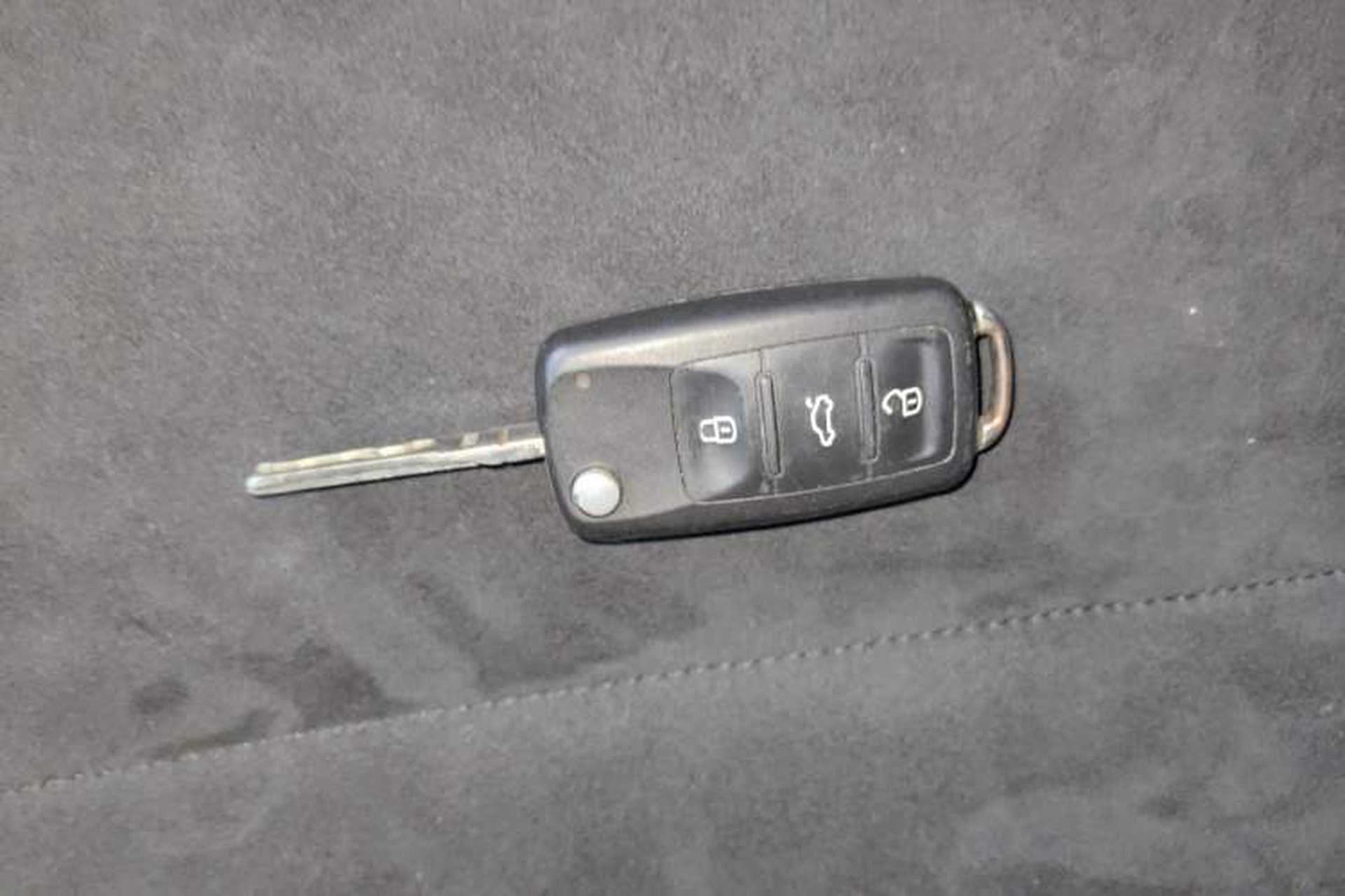 Used Volkswagen Tiguan 2012 2.0 TSI Comfort Edition Vehicle Key