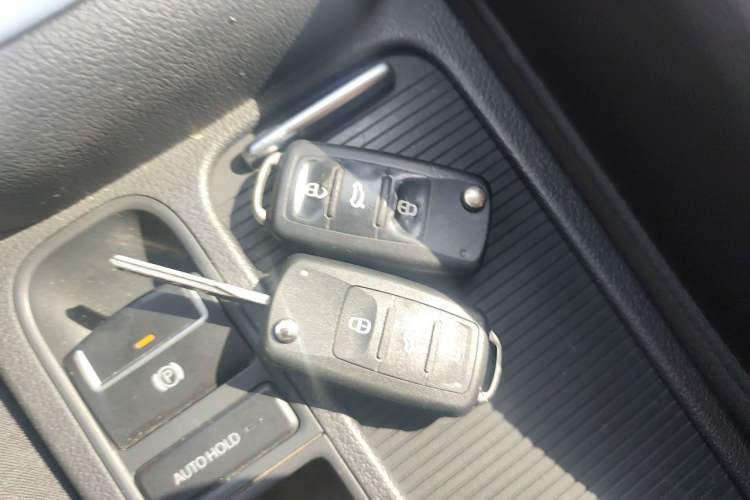 Used Volkswagen Tiguan 2012 1.8TSI Automatic All-Wheel Drive Elite Edition Vehicle Key