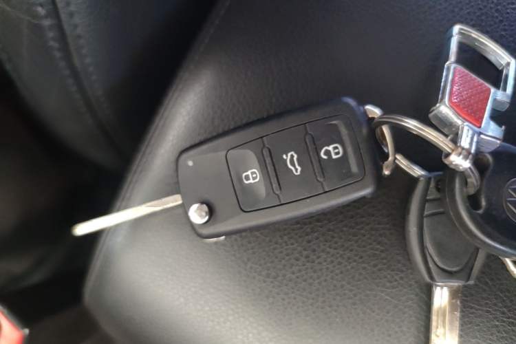 Used Volkswagen Tiguan 2012 1.8TSI Automatic All-Wheel Drive Elite Edition Vehicle Key