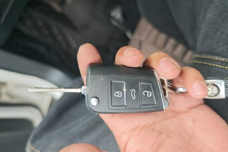 Used Volkswagen Tiguan 2012 1.8TSI Manual Two-Wheel Drive Urban Edition Vehicle Key